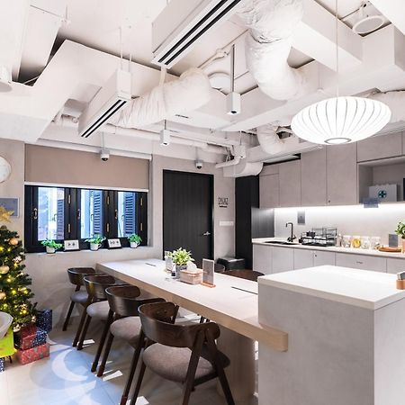Jyu Capsule Hotel Сингапур Екстериор снимка